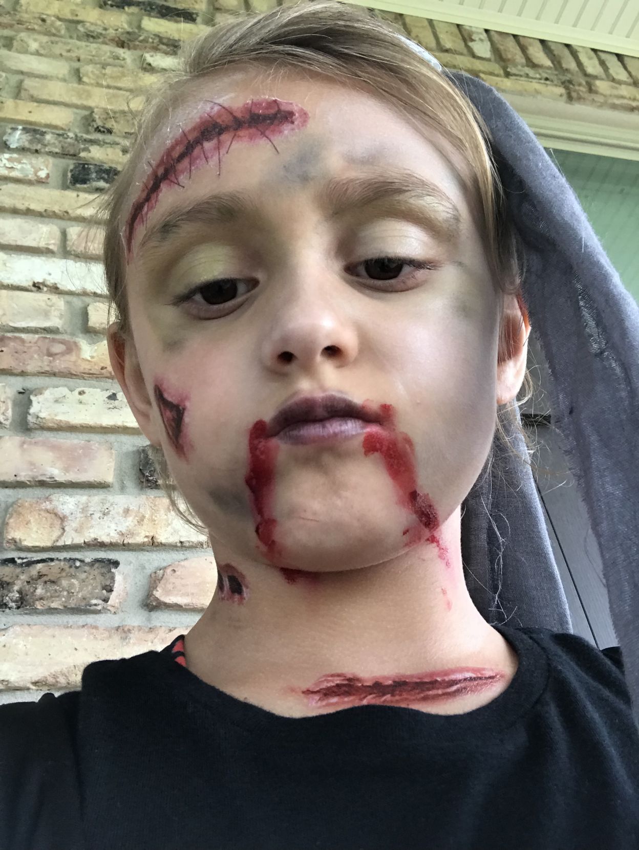 Future makeup artist, Baylie Sanchez age 6 of Addis.jpeg